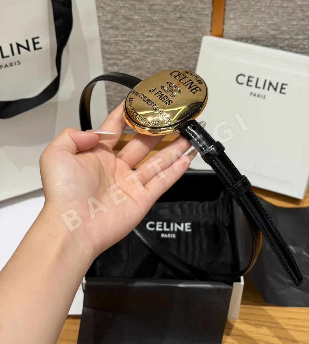셀린느 메종 13mm 골드 버클 가죽 벨트 상세 이미지 4