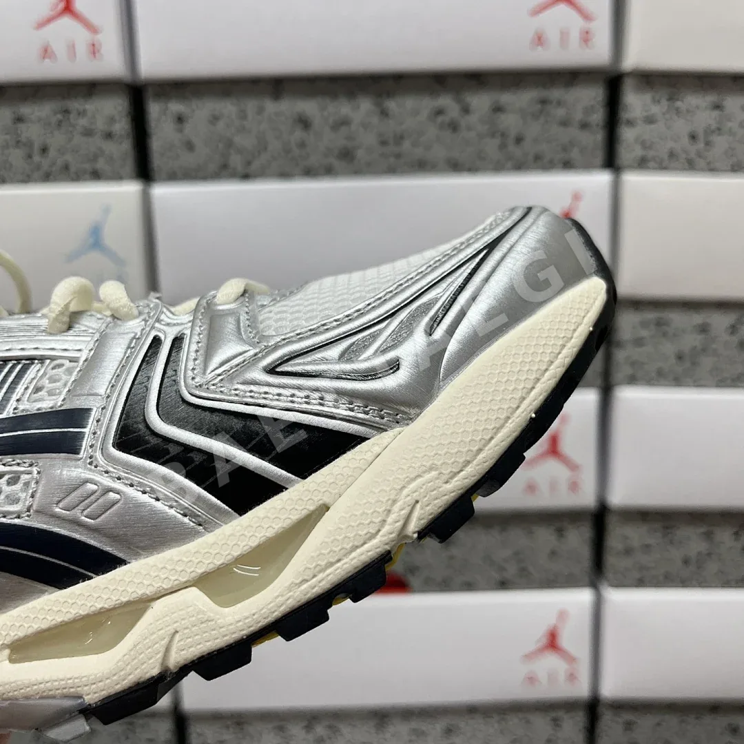 아식스 [TOP] 젤 카야노 14 1203A961-100 200310 Asics Gel-Kayano 14 JJJJound White Navy 상세 이미지 6