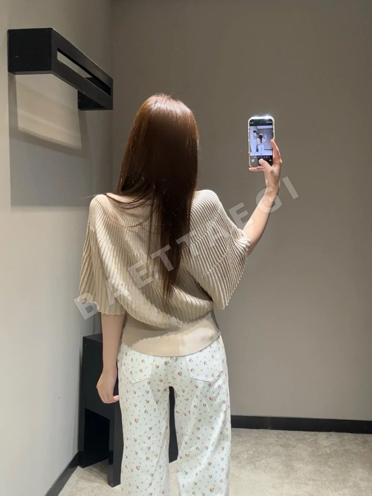 샤넬 여성 반팔 티셔츠 상세 이미지 3