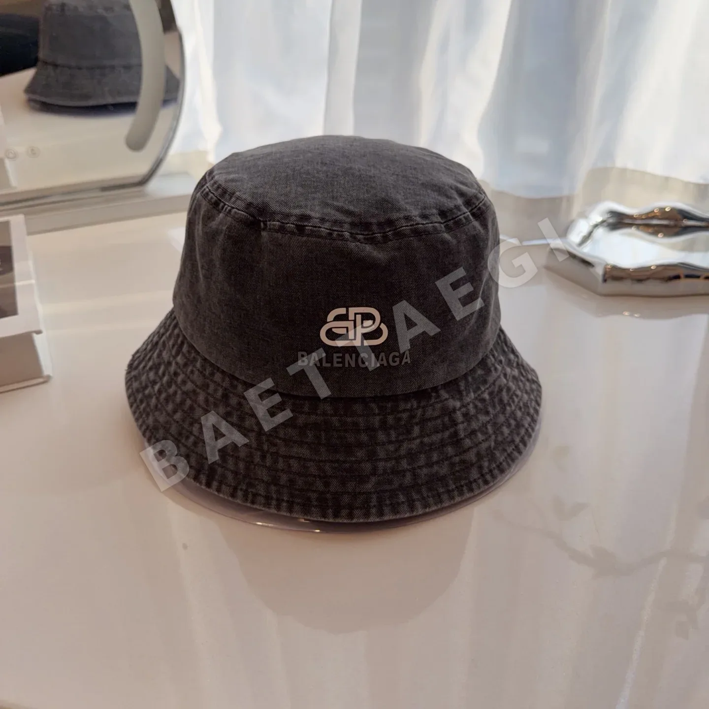 발렌시아가 피셔맨 버킷햇 모자 81734