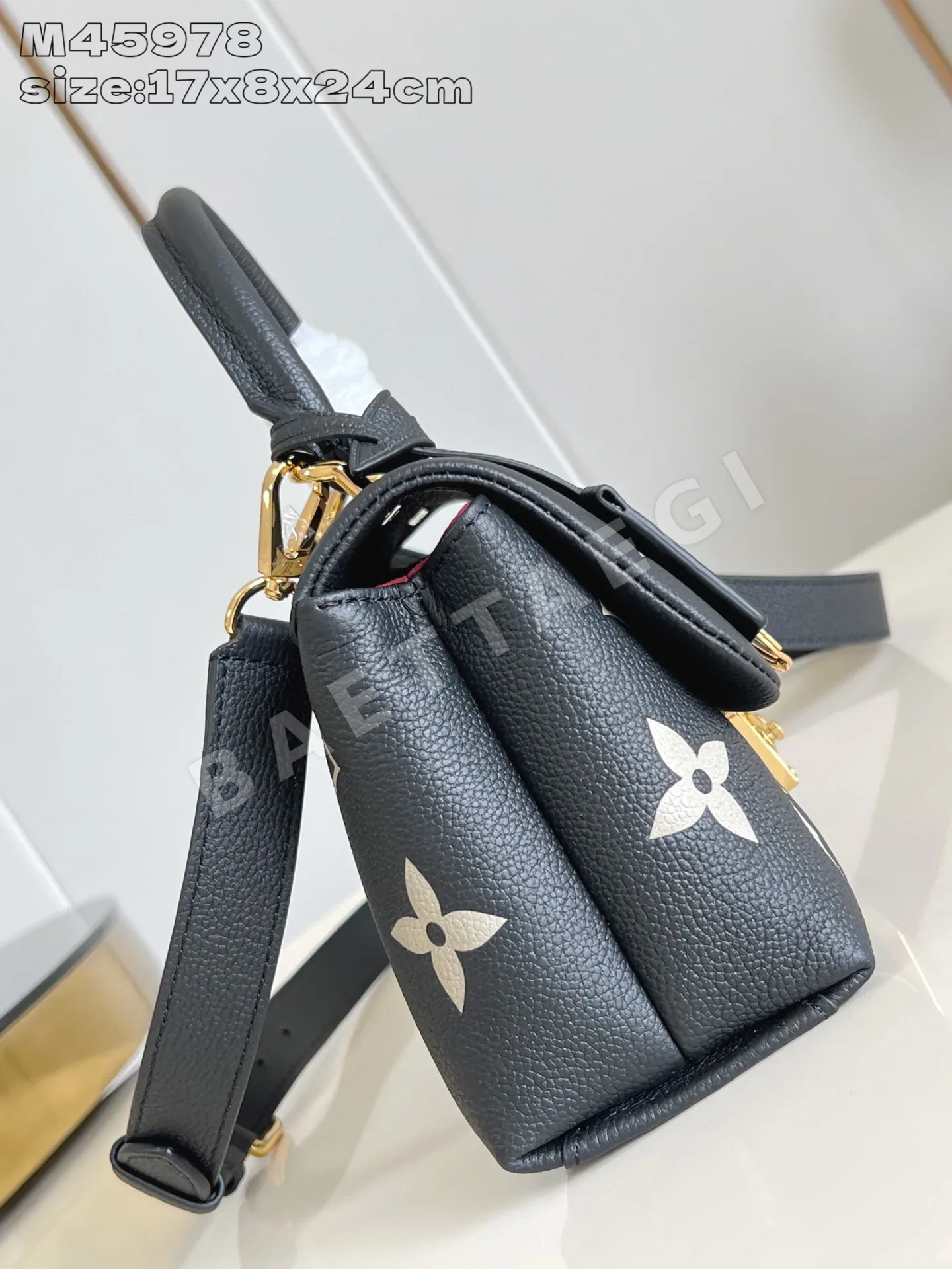 루이비통 M45978 블랙 핸드백 BB 모노그램 앙프렝뜨 상세 이미지 4