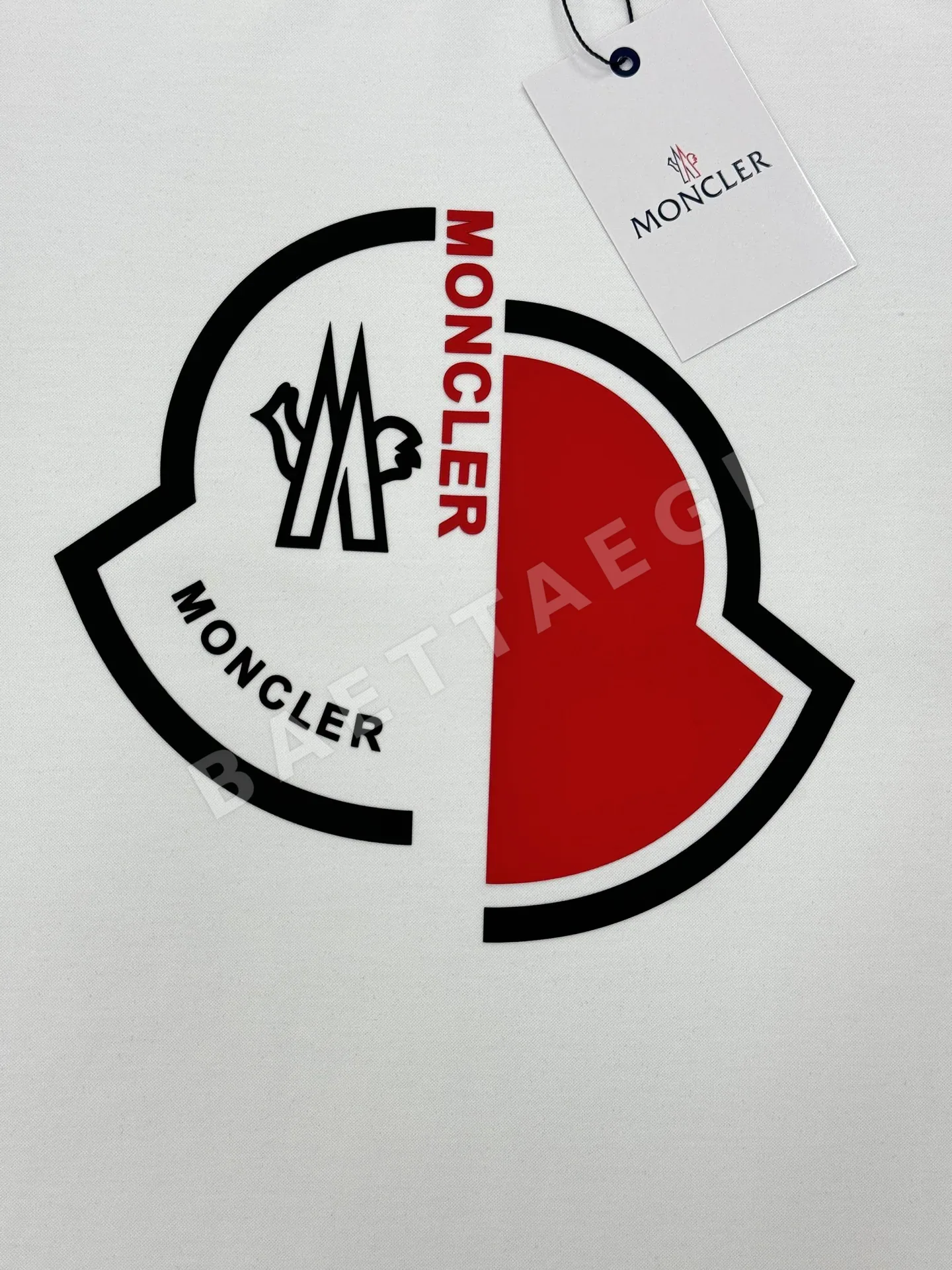몽클레르 크루넥 반팔 티셔츠 상세 이미지 5