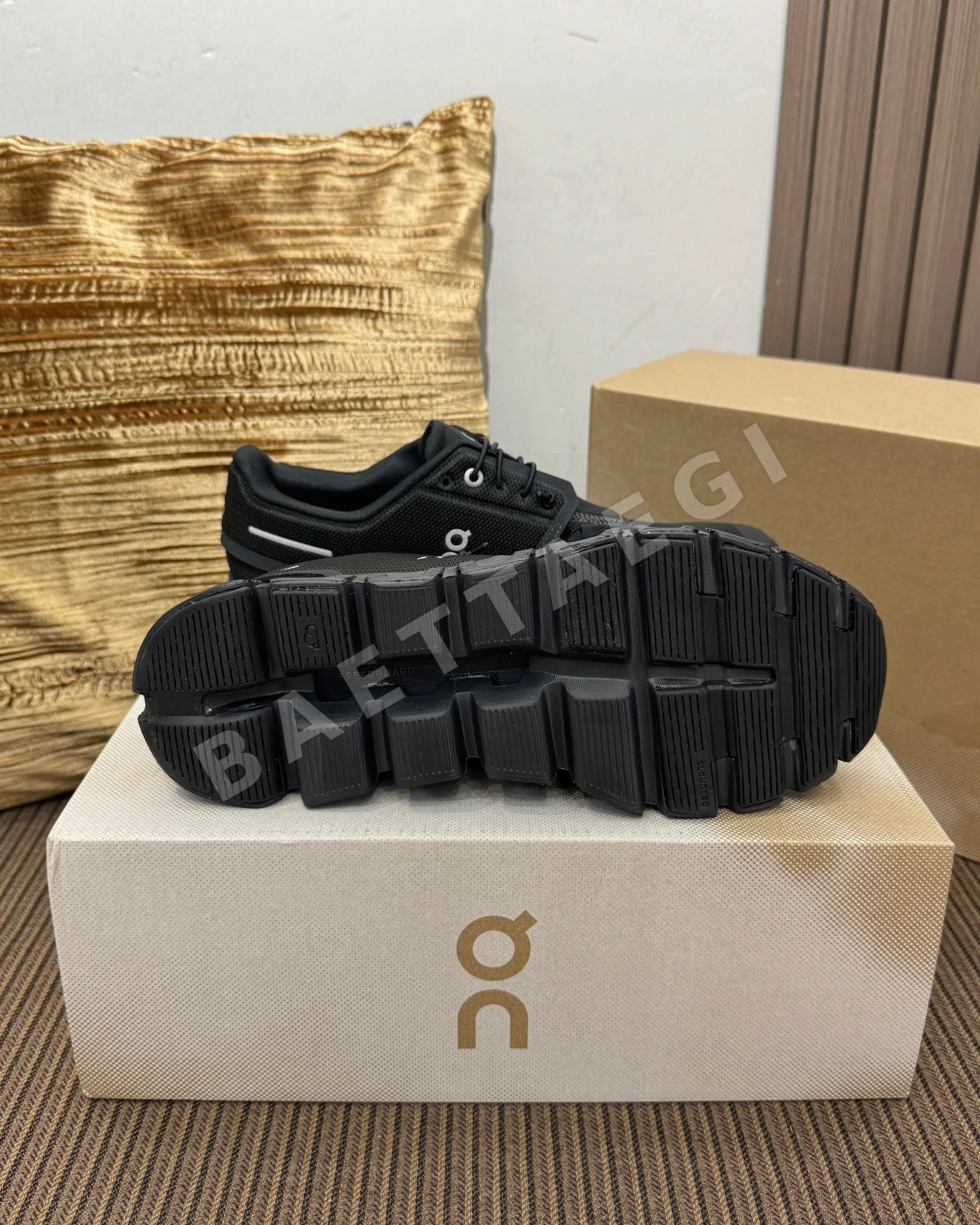ON Cloud 6 메시 스니커즈 상세 이미지 18