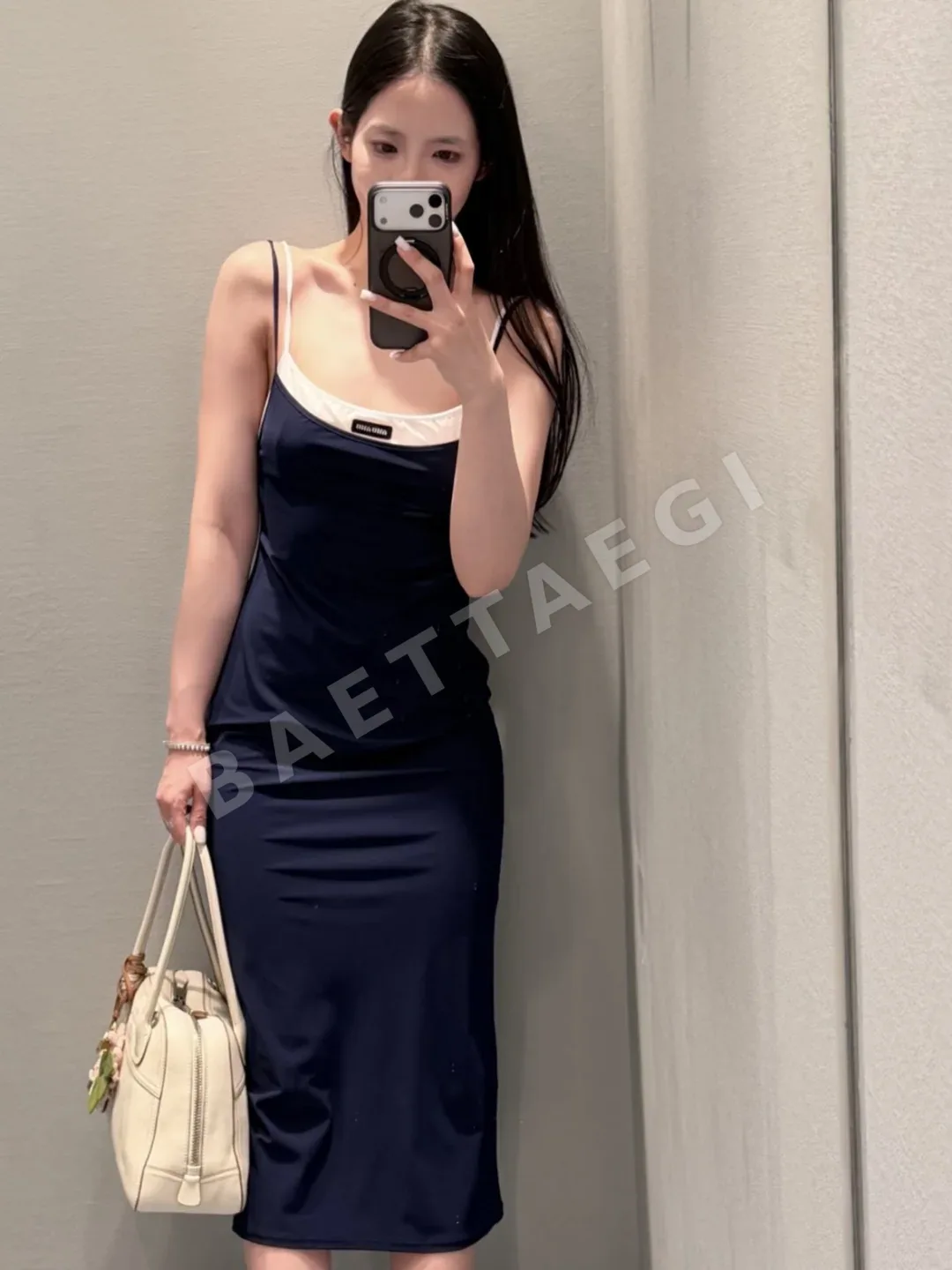 미우미우 네이비 블루 화이트 컬러 블록 레이어 원피스 상세 이미지 8
