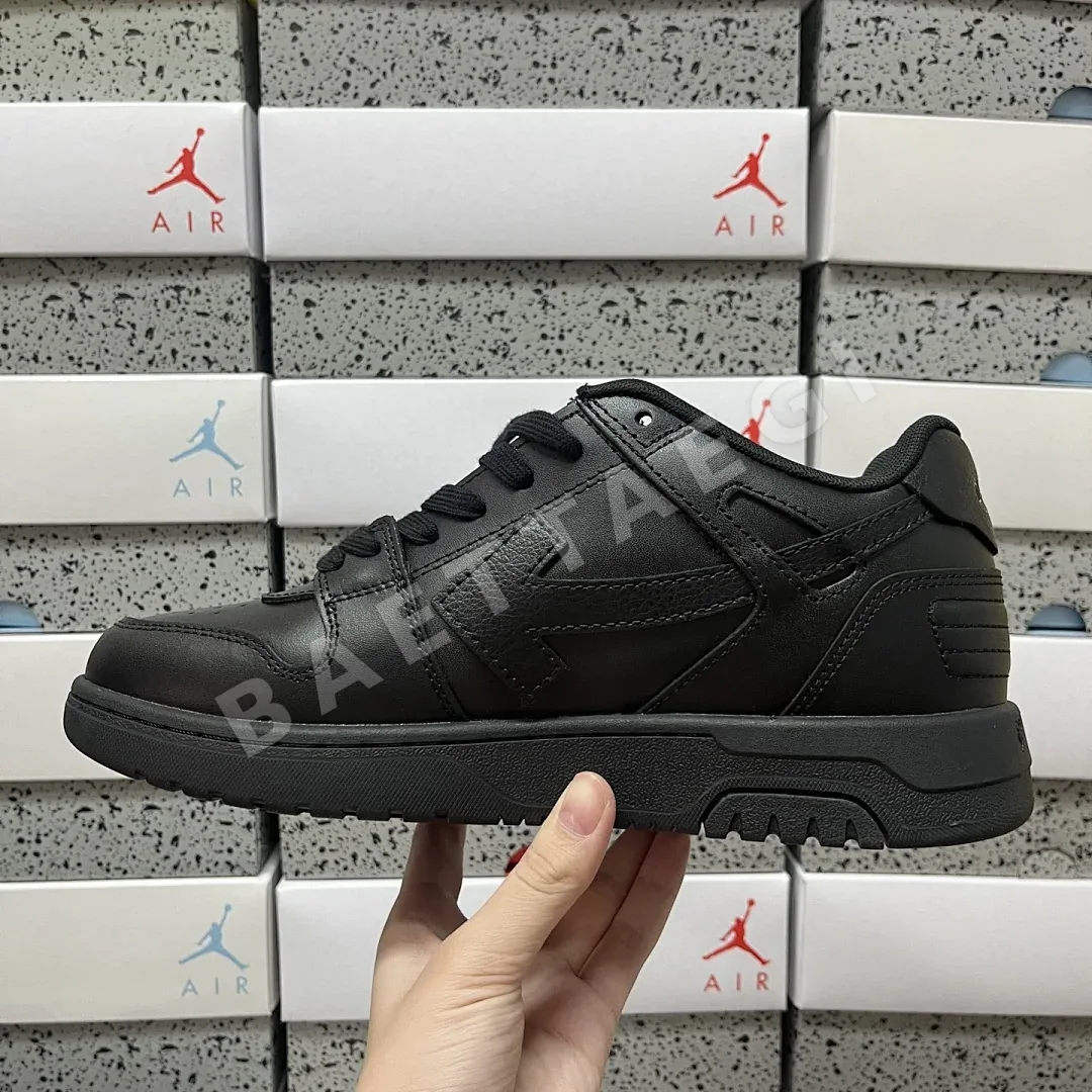 오프화이트 아웃 오브 오피스 OOO 로우 탑스 올블랙 202411 Off White Out Of Office OOO Low Tops 상세 이미지 2