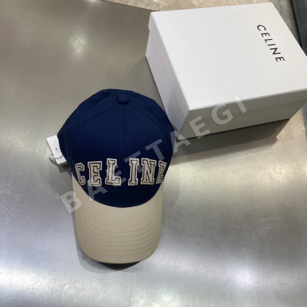 셀린느 자수 야구모자 84113