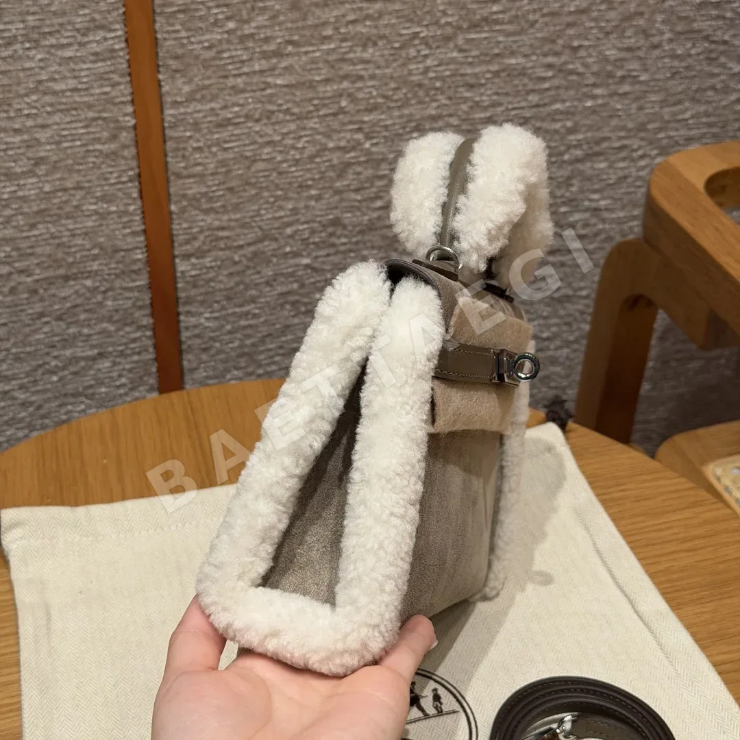 에르메스 켈리 페블 그레이 가죽 가방 상세 이미지 3