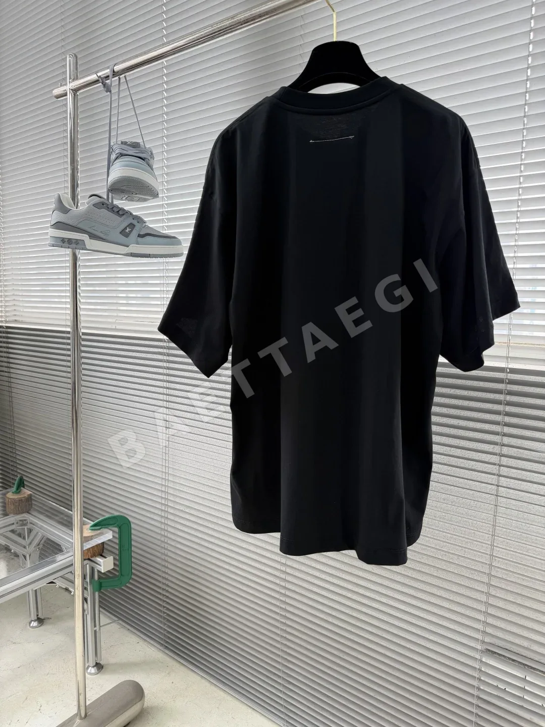 마르지엘라 프린트 크루넥 반팔티셔츠 상세 이미지 8