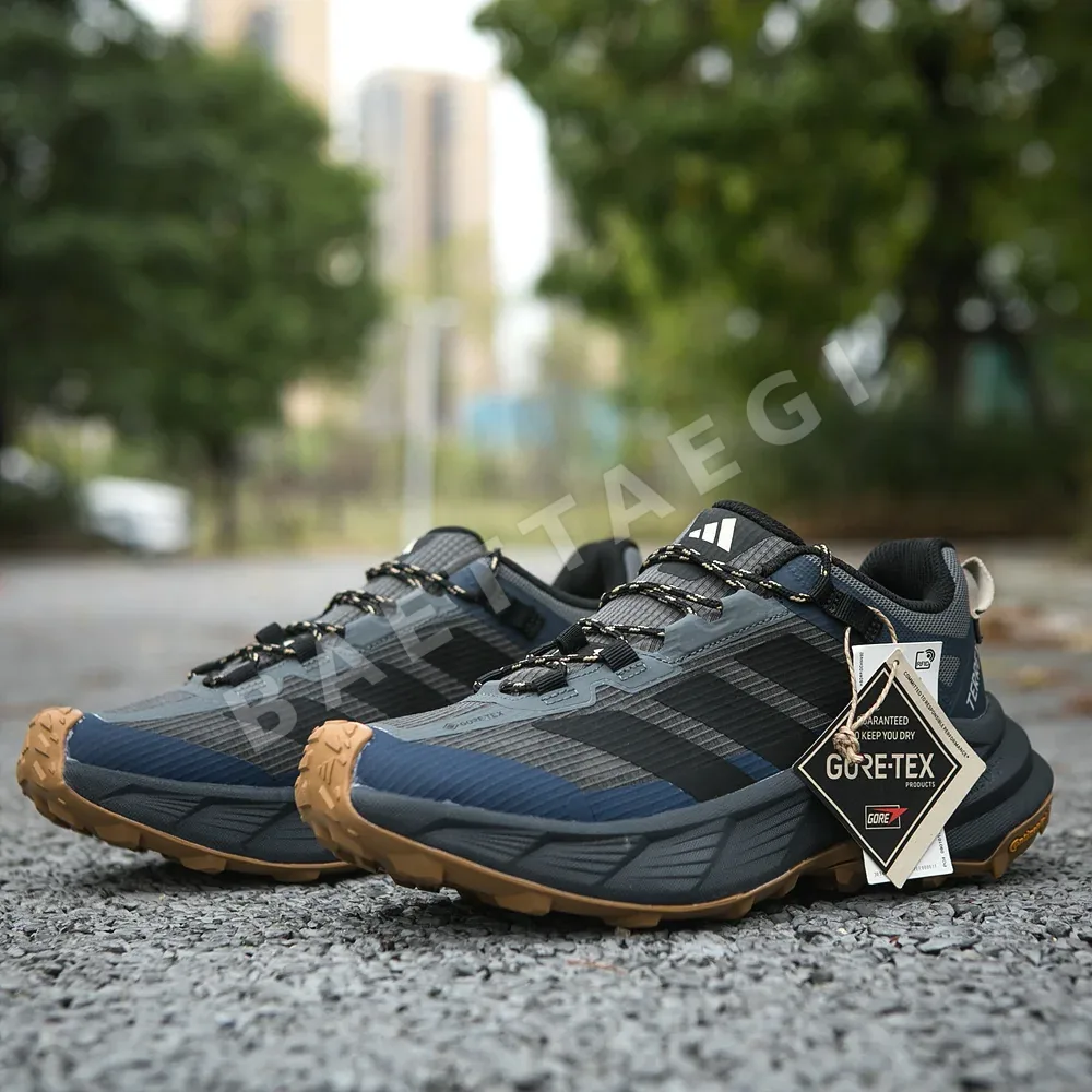 아디다스 테렉스 프리하이커 GTX 하이킹 신발 상세 이미지 2