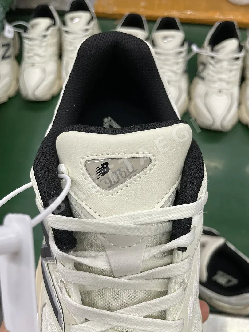 뉴발란스 [C] 9060 U9060DUA 202116 New Balance 9060 상세 이미지 9