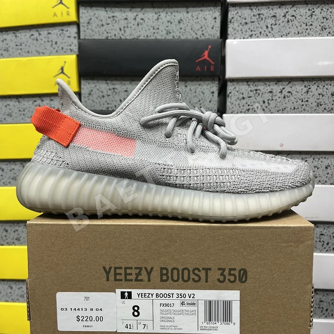 아디다스 [XQ] 이지 부스트 350 V2 FX9017 200787 Adidas Yeezy Boost 350 V2 Tail Light
