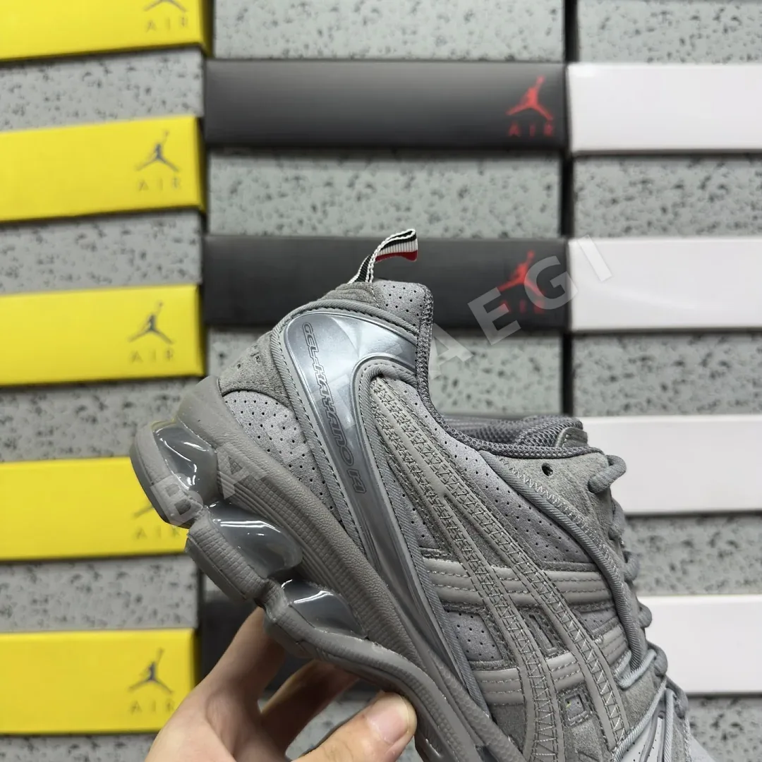 아식스 [TOP] 젤 카야노 14 1203B110-020 200481 Asics Gel-Kayano 14 Thom Browne Grey 상세 이미지 8