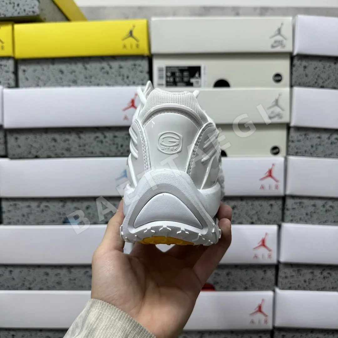 나이키 [GOAT] 핫 스텝 2 DZ7293-100 201324 Nike Hot Step 2 Drake NOCTA White 상세 이미지 3