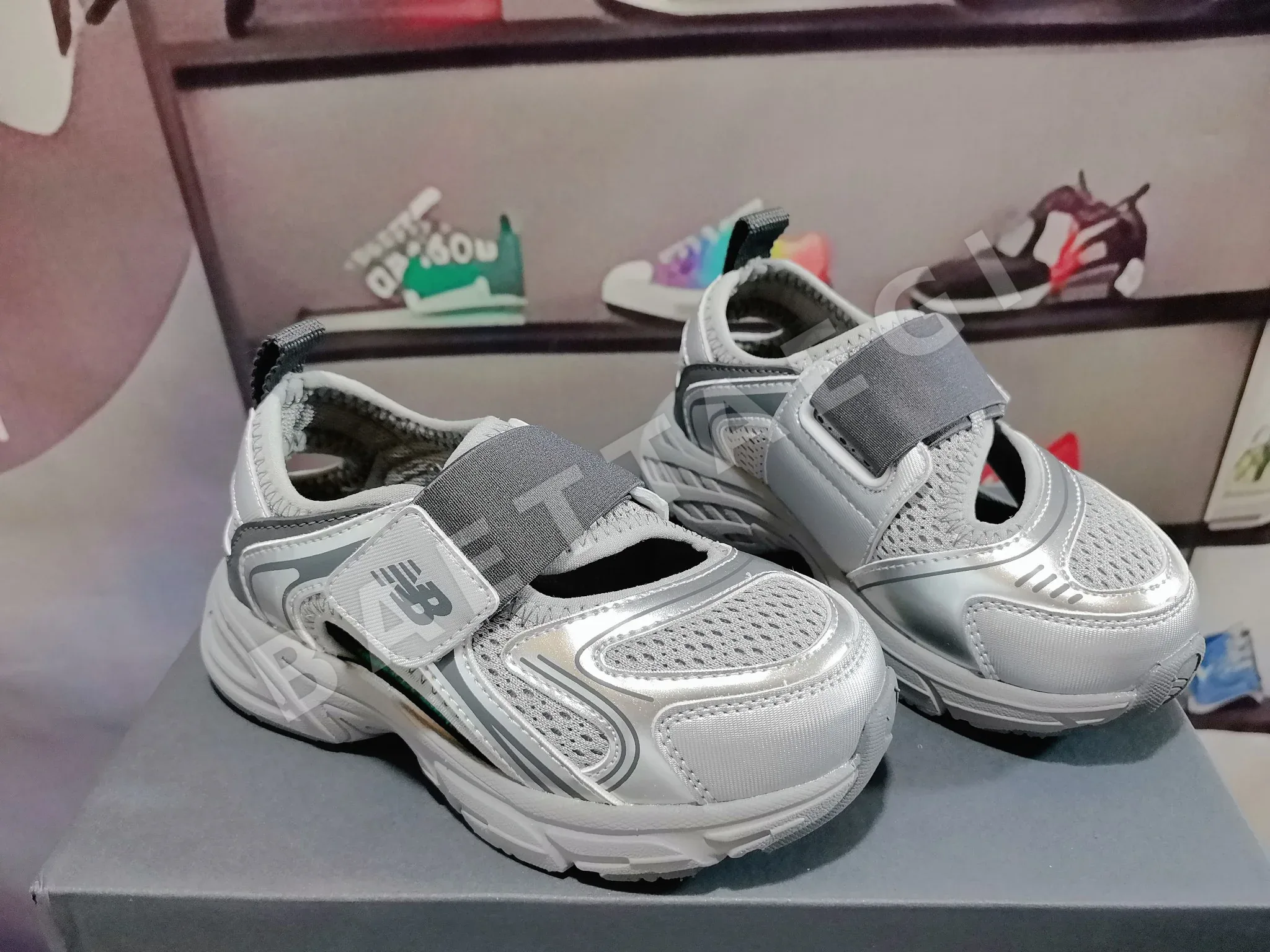 뉴발란스 K535 키즈 워터슈즈 105801