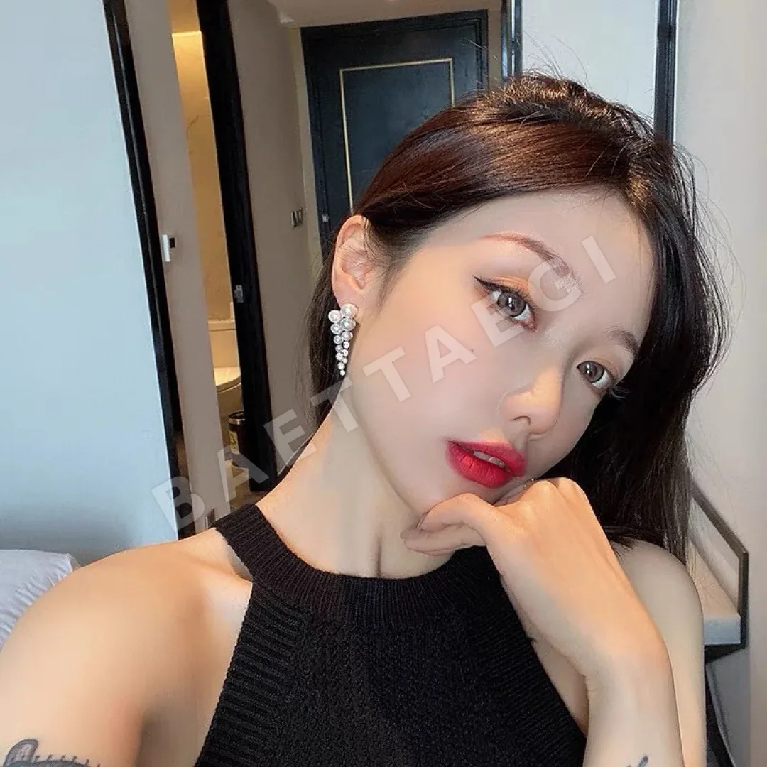 셀린느 스와로브스키 진주 장식 비즈 귀걸이 상세 이미지 3