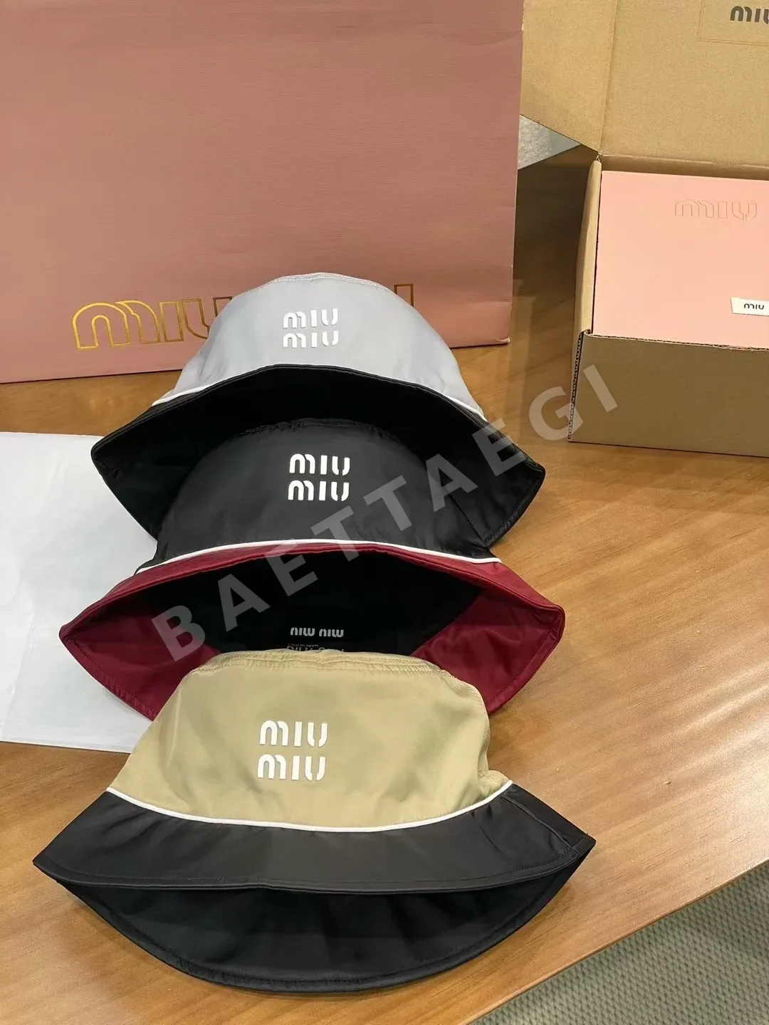미우미우 모자 81306 Miu Miu Cap 상세 이미지 9