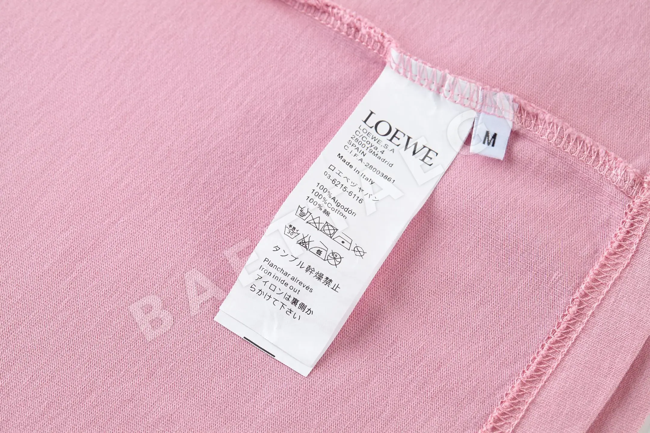 로에베 아나그램 자수 남성 반팔 티셔츠 상세 이미지 9