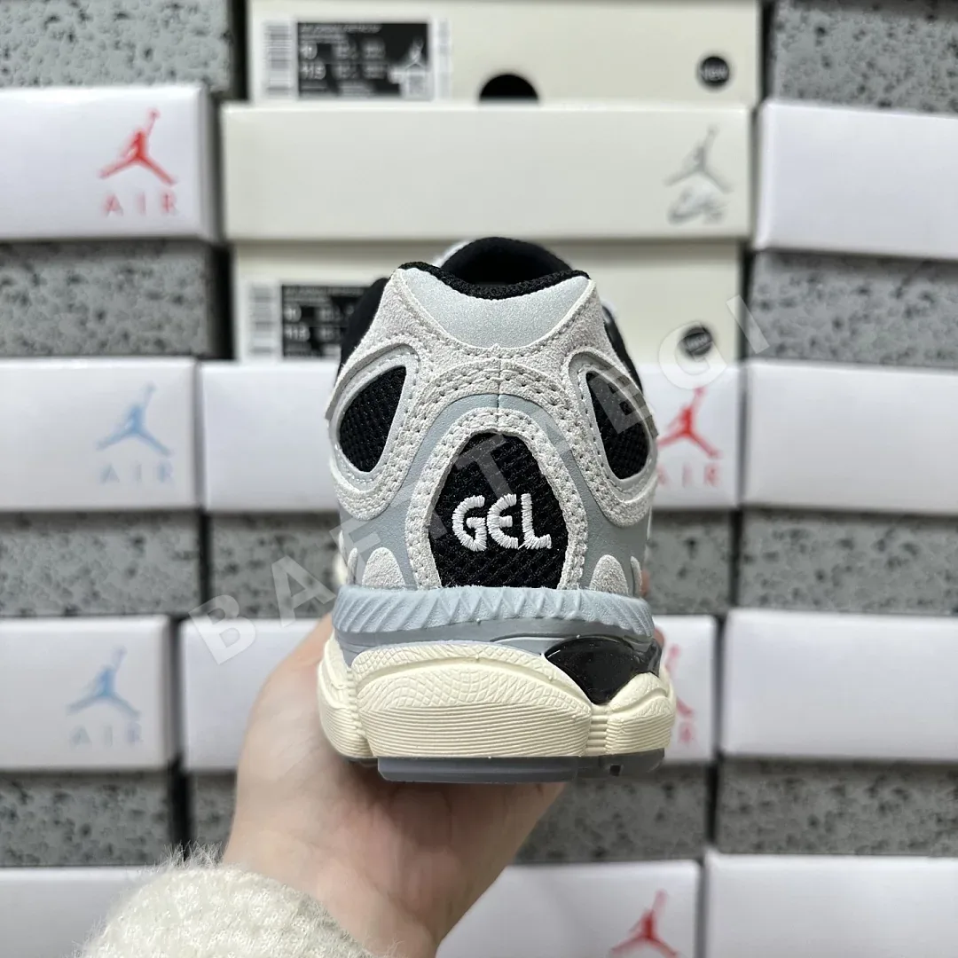 아식스 [WZ] 젤 NYC 1203A383-004 200396 Asics Gel-NYC Black Piedmont Grey 상세 이미지 6