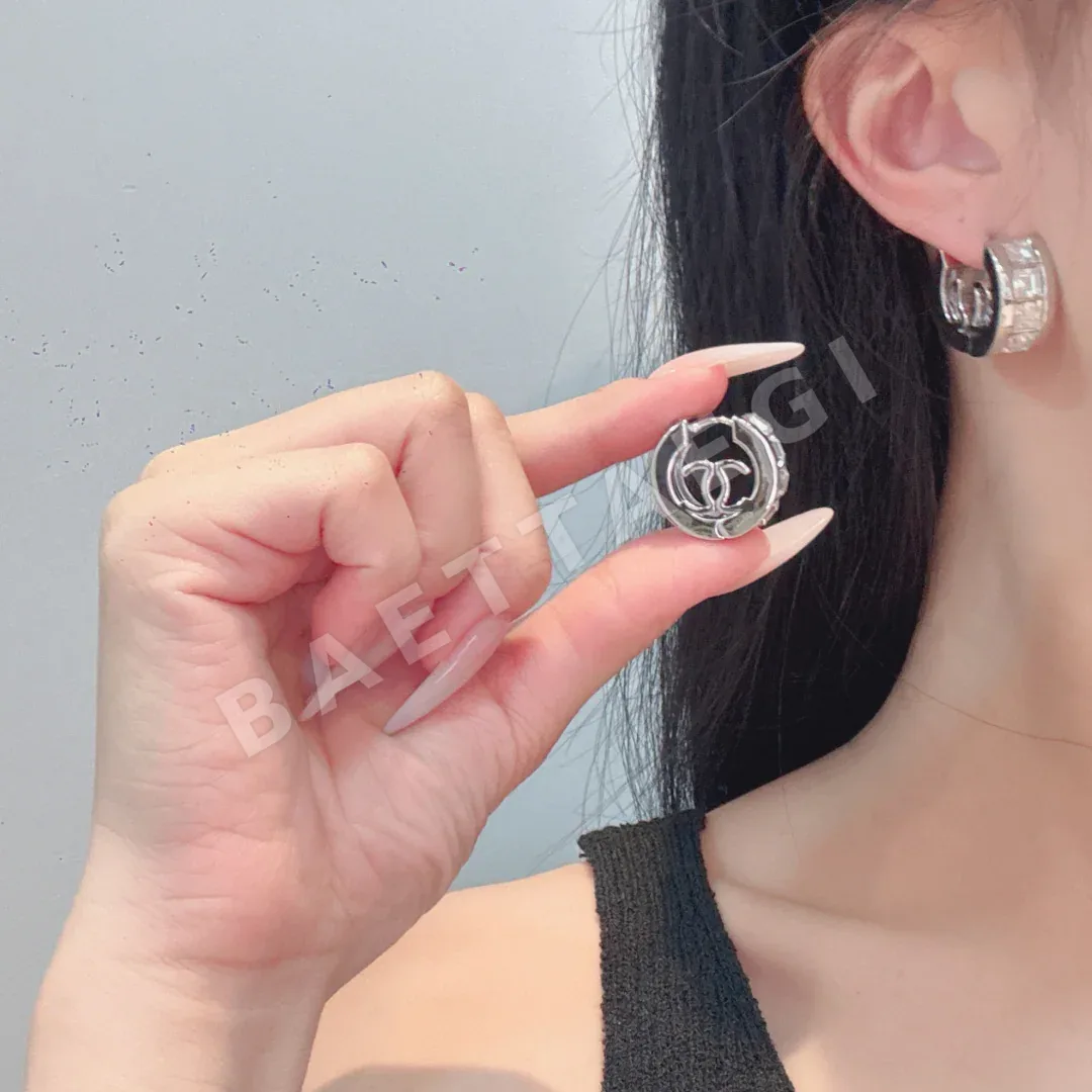 샤넬 26s 귀걸이 153432