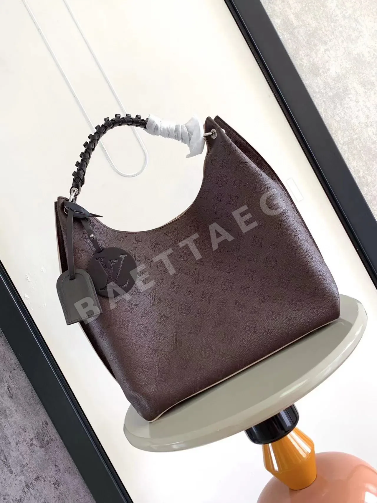 루이비통 그레인드 타우릴론 송아지가죽 가방 M53188 32156