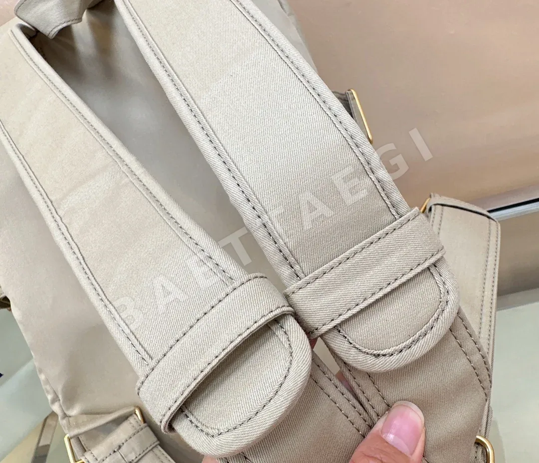 버버리 트렌치 코트 장식 백팩 상세 이미지 6