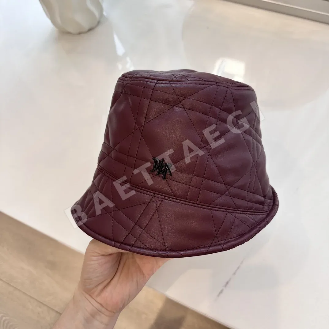 디올 가죽 체크 자수 어부 모자 상세 이미지 3