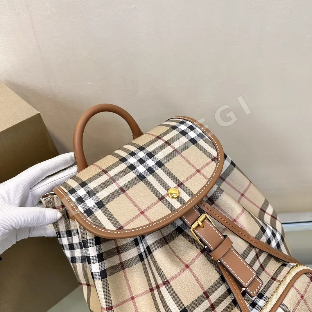 버버리 가방 상세 이미지 6