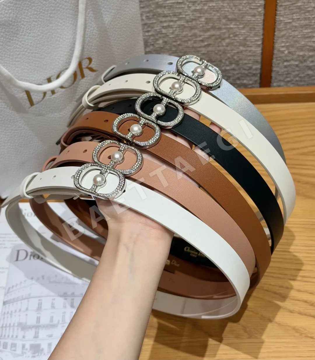 디올 디종 30 몽테뉴 카프스킨 벨트 172027