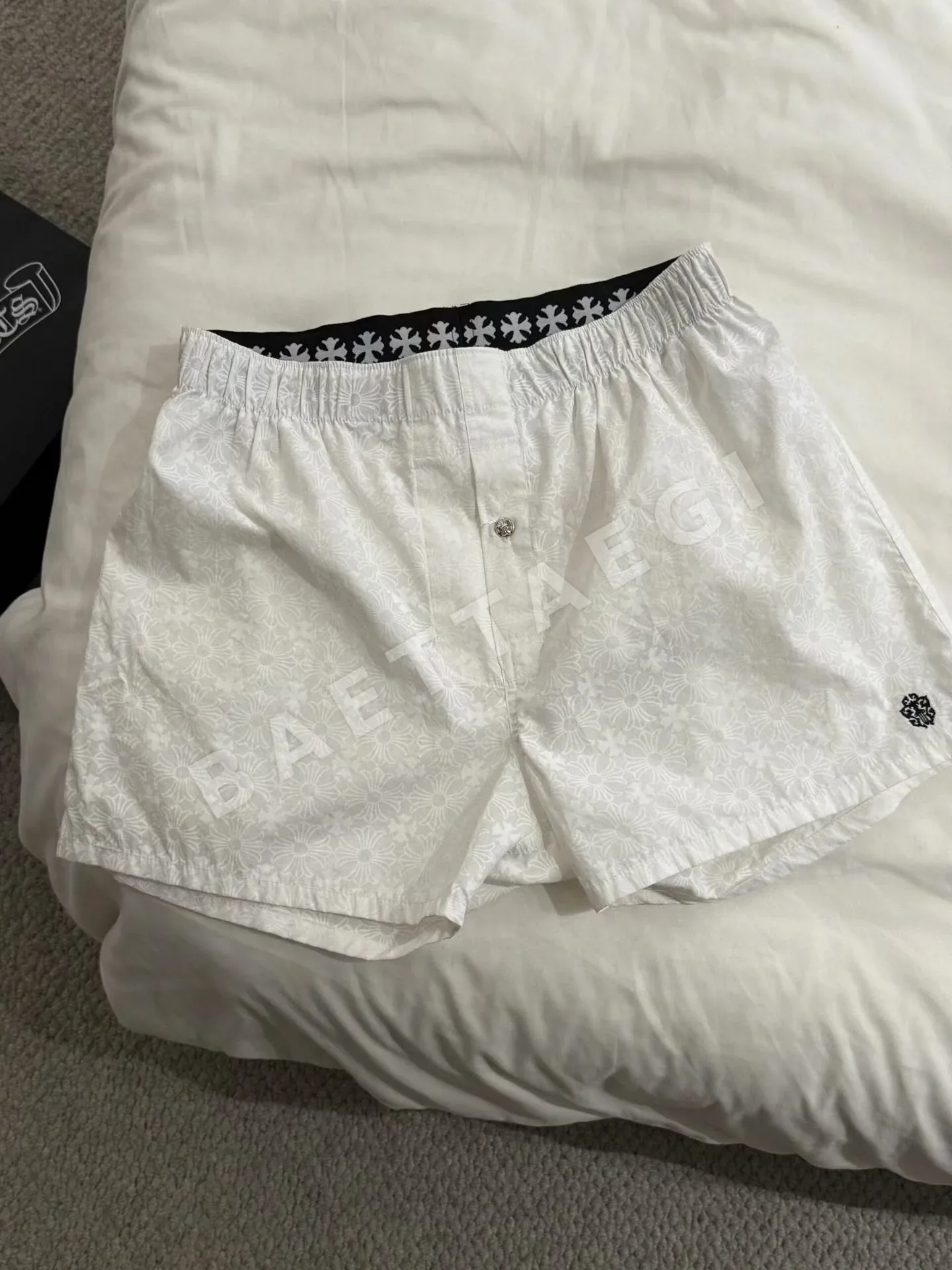 크롬하츠 다크 크로스 패턴 여성 비치 반바지 상세 이미지 5