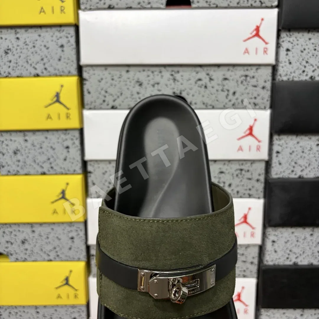 에르메스 [YX] 카키 205770 Hermes Chypre Sandal 상세 이미지 2