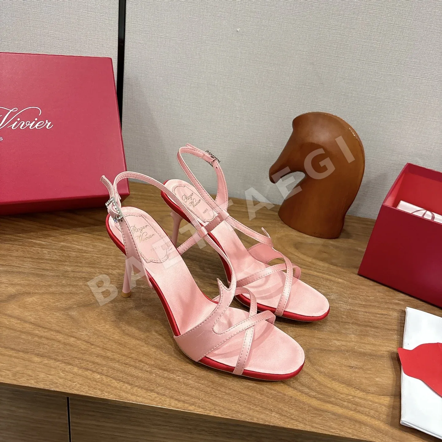 로저비비에 신발 상세 이미지 9