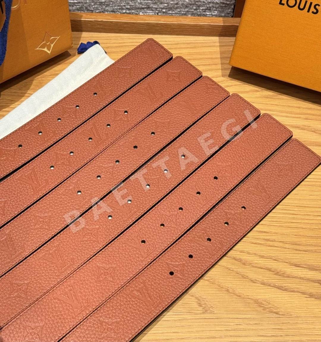 루이비통 트리옹 양면 가죽 벨트 상세 이미지 6