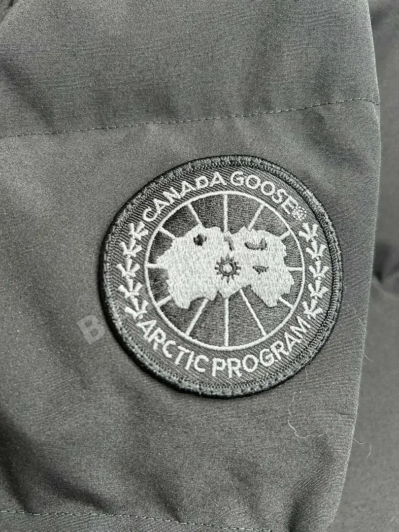 캐나다구스 [RF] 3808 블랙 205711 Canada Goose 3808 상세 이미지 10
