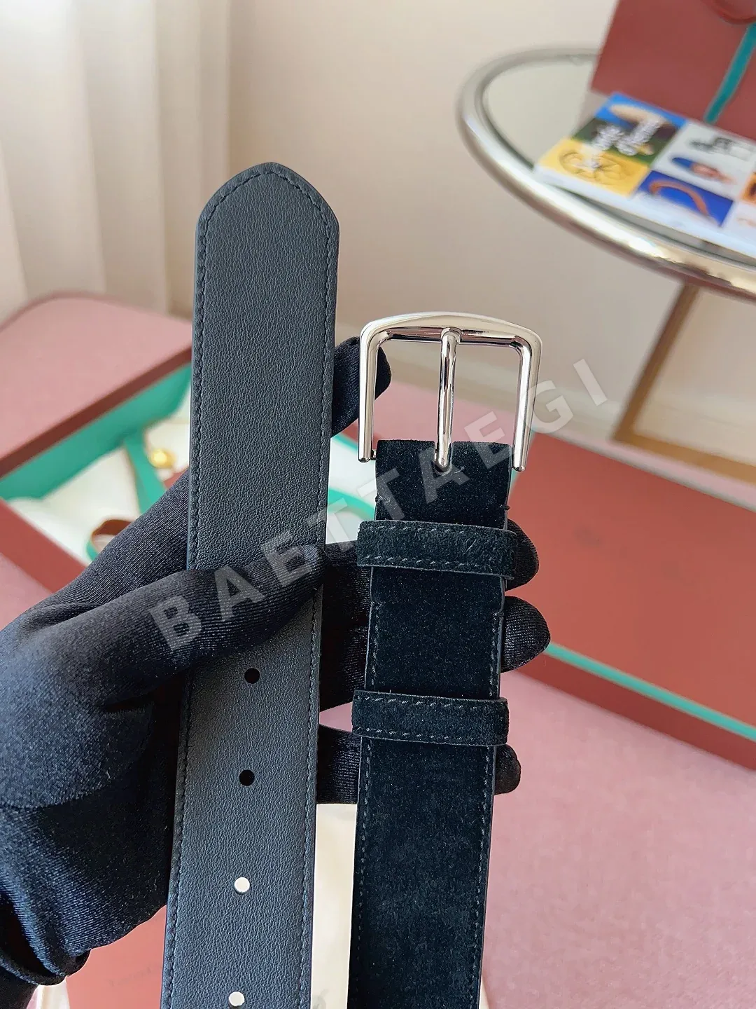 로로피아나 천연 가죽 황동 벨트 상세 이미지 6