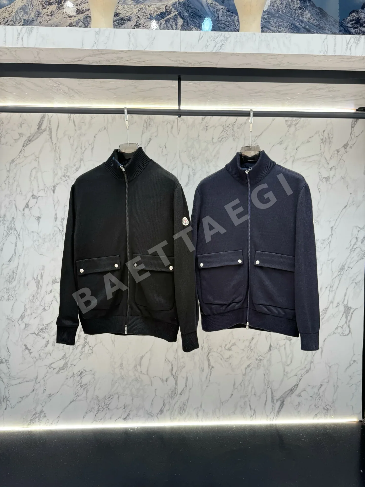 몽클레르 P520 다운 재킷 남성 자켓 상세 이미지 2