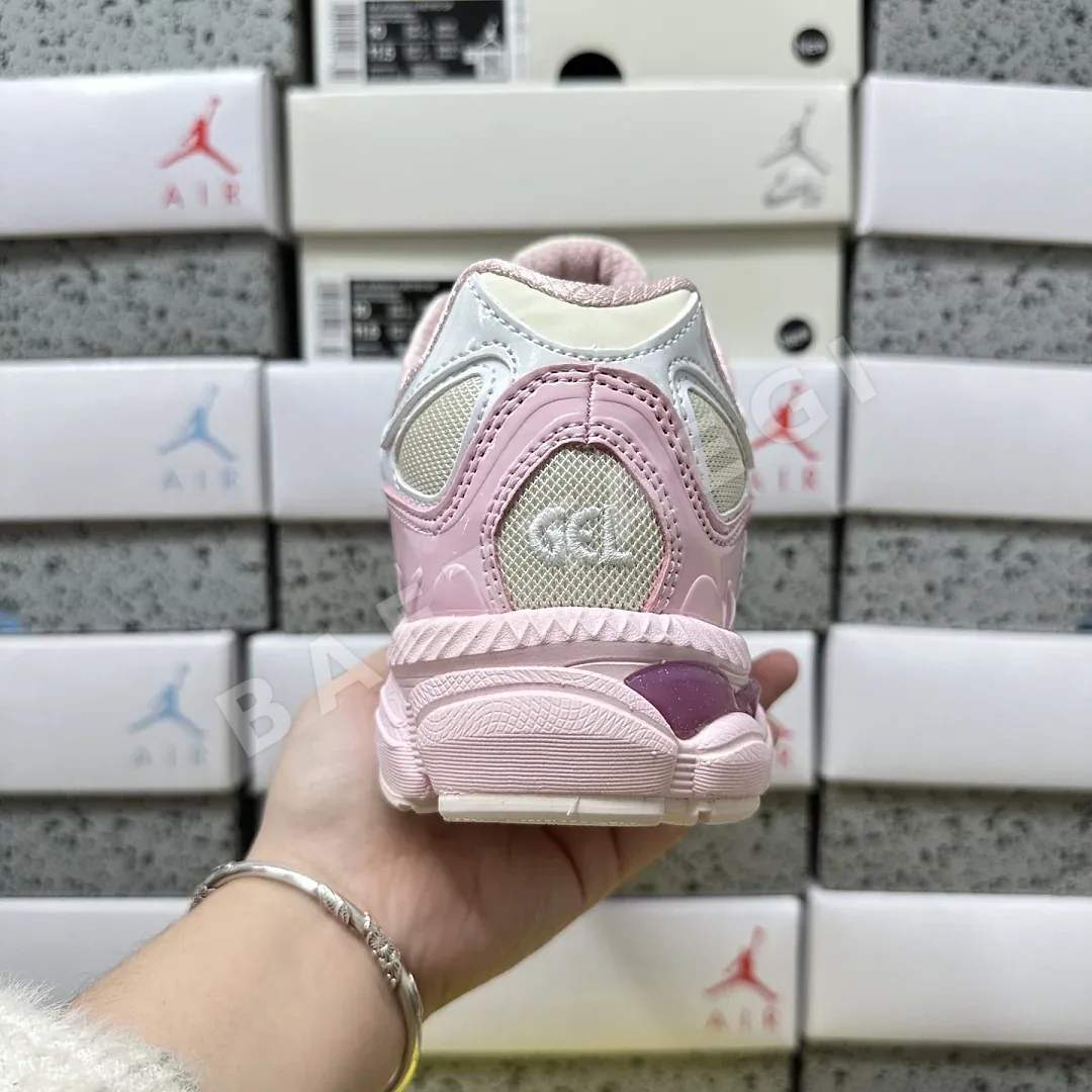 아식스 [WZ] 젤 NYC 1203A571-100 200392 Asics Gel-NYC Kicki Yang Zhang Pink Cream 상세 이미지 6