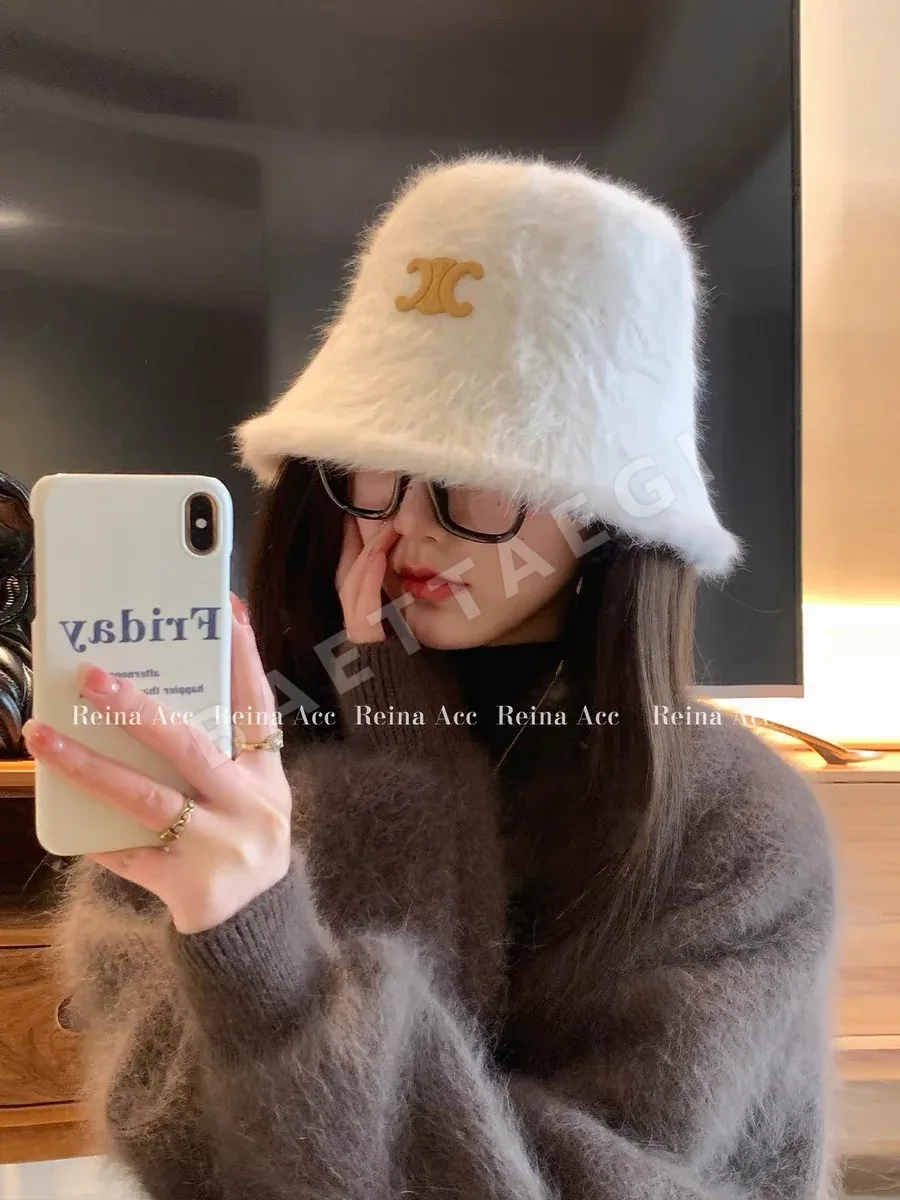 셀린느 토끼 모피 어부 모자 84250