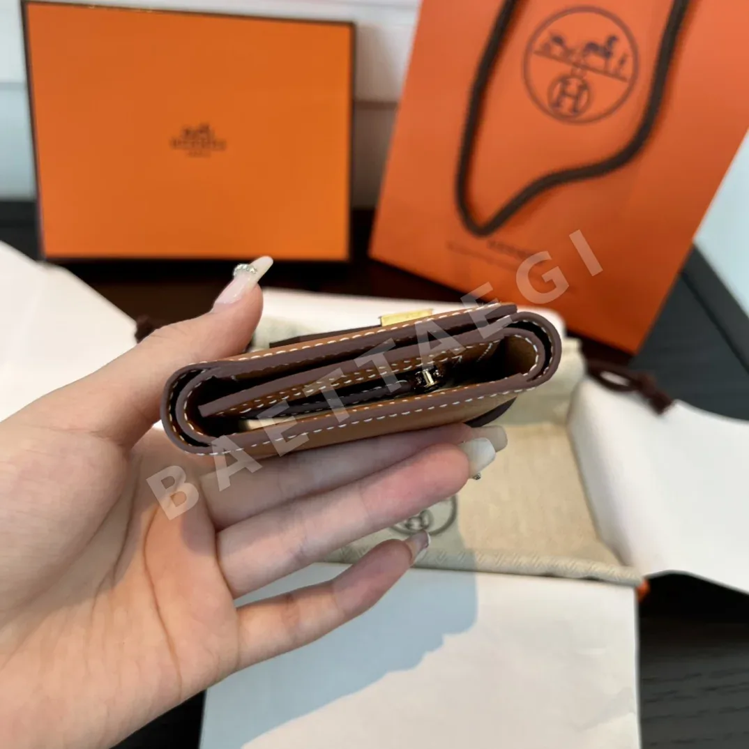 에르메스 골드 브라운 야자수 프린트 삼단 접이식 지갑 상세 이미지 5