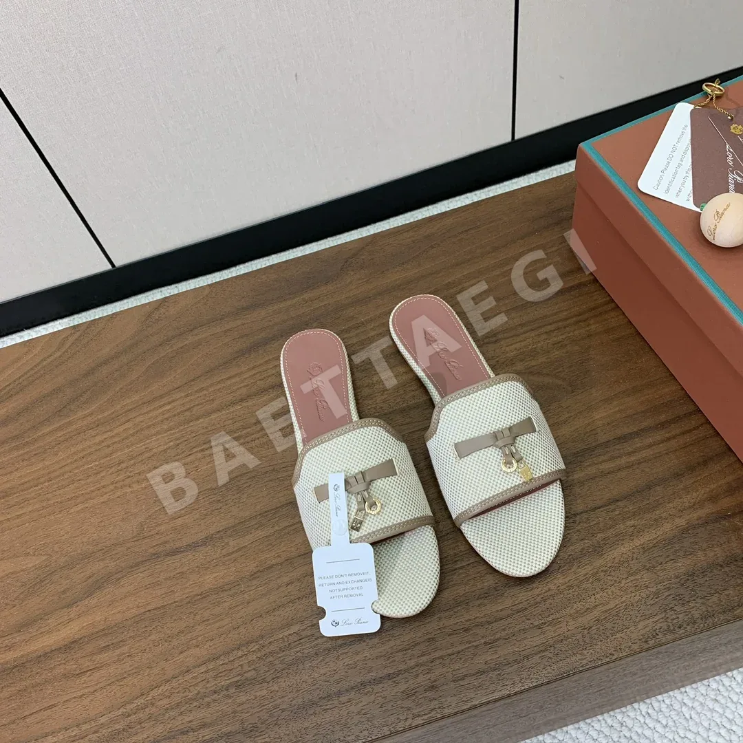 로로피아나 컬러블록 플랫 샌들 상세 이미지 3
