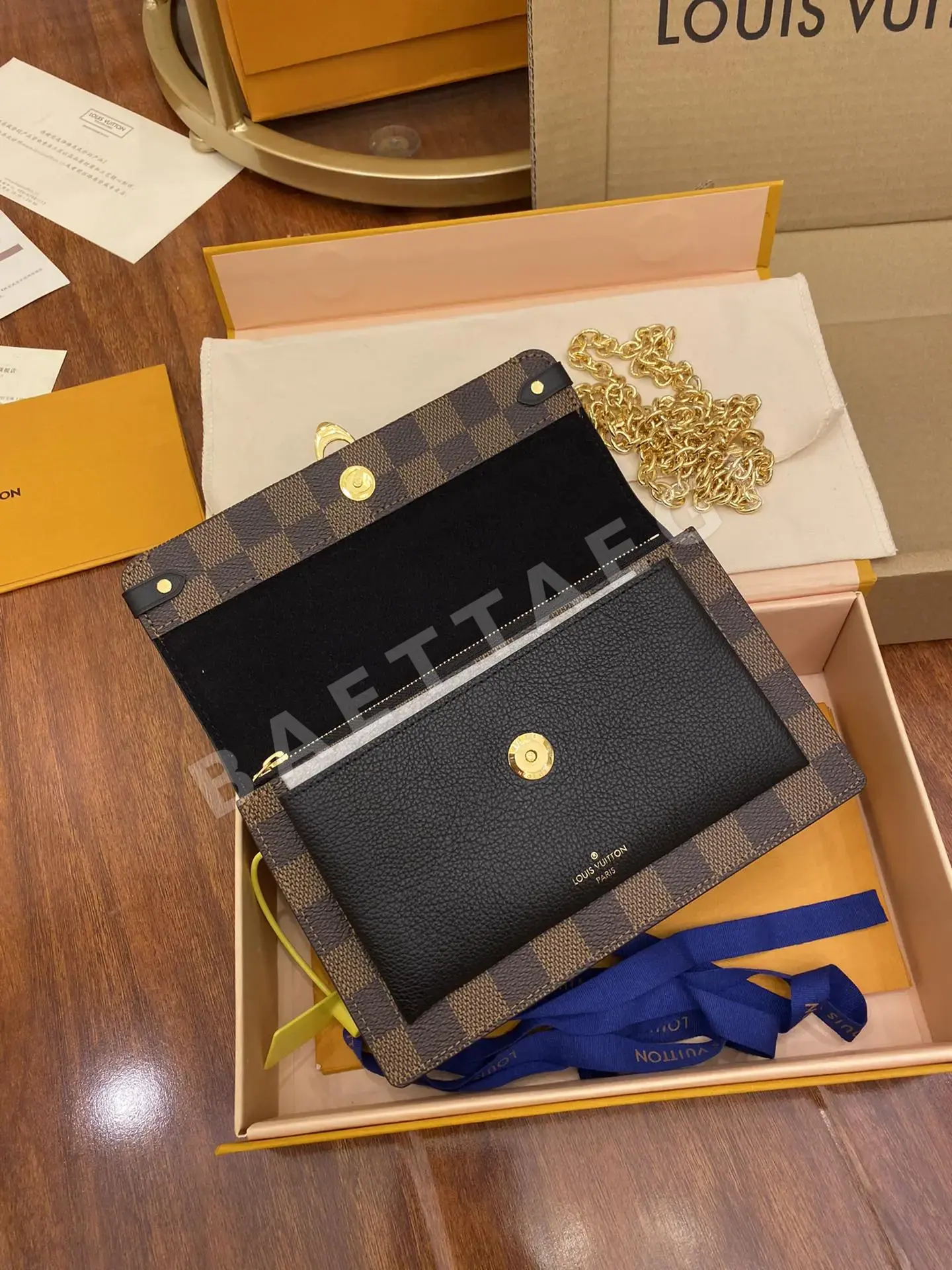 루이비통 M60221 가방 상세 이미지 4