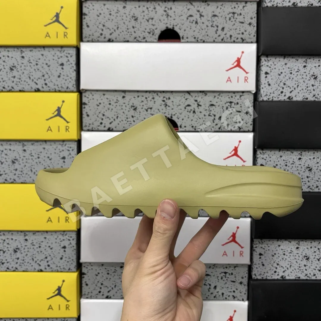 아디다스 [LW] 이지 슬라이드 FX0494 200627 Adidas Yeezy Slide Resin 상세 이미지 9