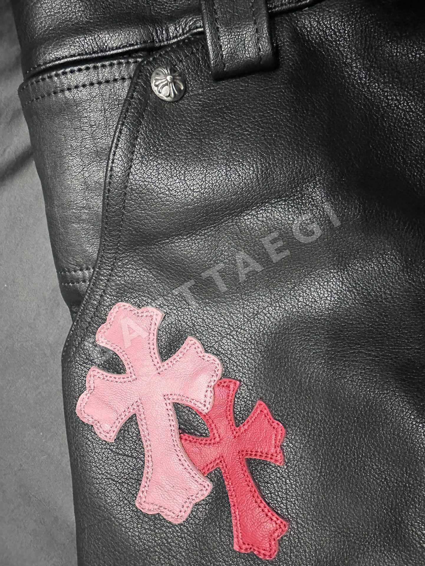 크롬하츠 멀티컬러 플레임 가죽 남성 바지 상세 이미지 7