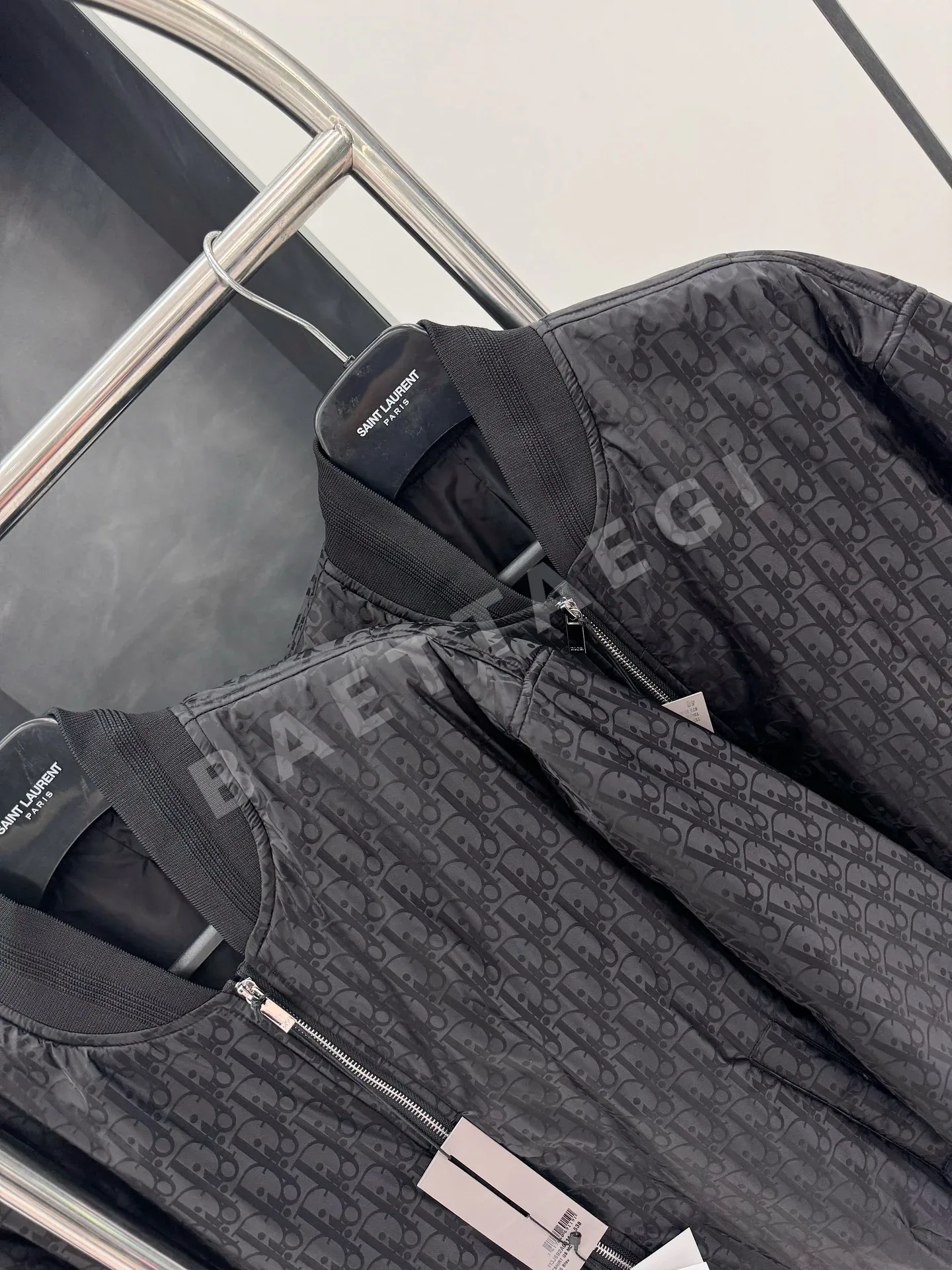 디올 남성 블랙 봄버 자켓 상세 이미지 8
