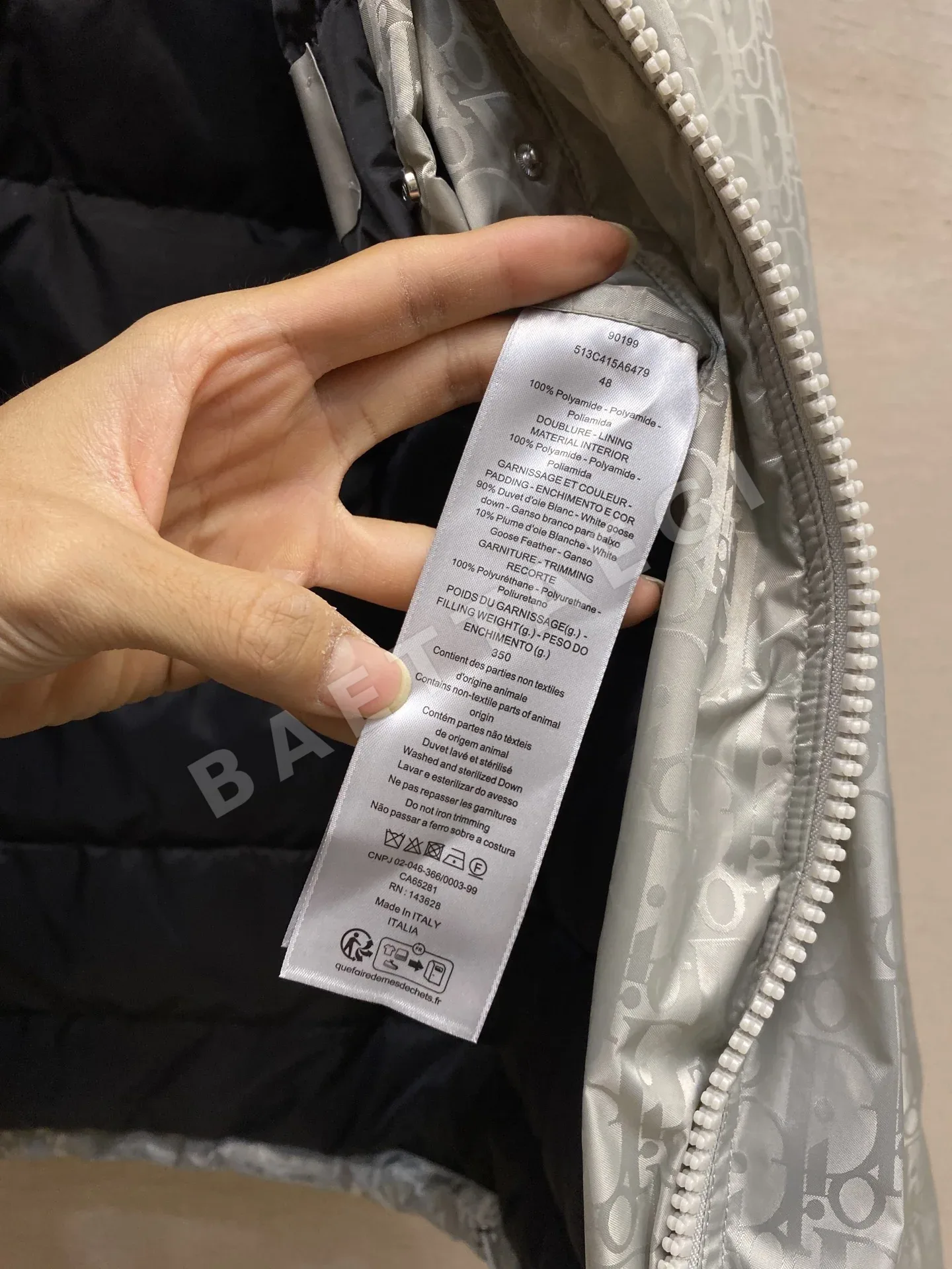 디올 모노그램 패턴 남성 다운 자켓 상세 이미지 7