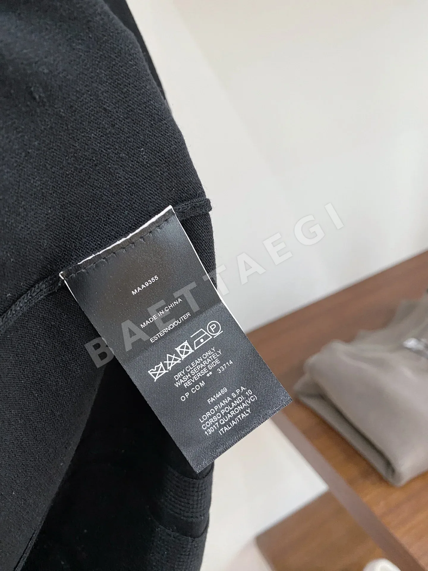 로로피아나 남성 린넨 혼방 반팔 티셔츠 상세 이미지 10