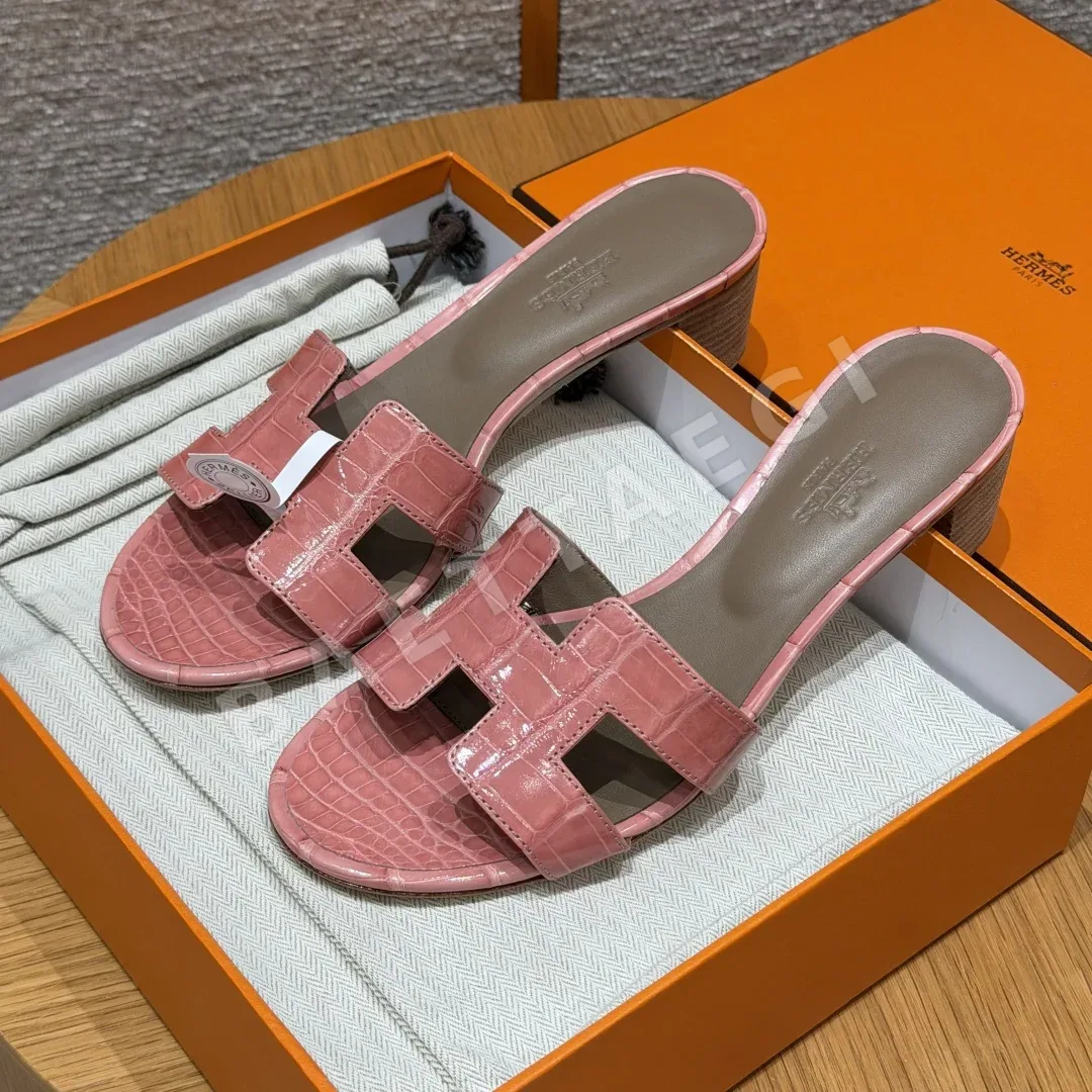 에르메스 오아시스 샌들 밀크쉐이크파우더 가죽 클래식한 H형 189137