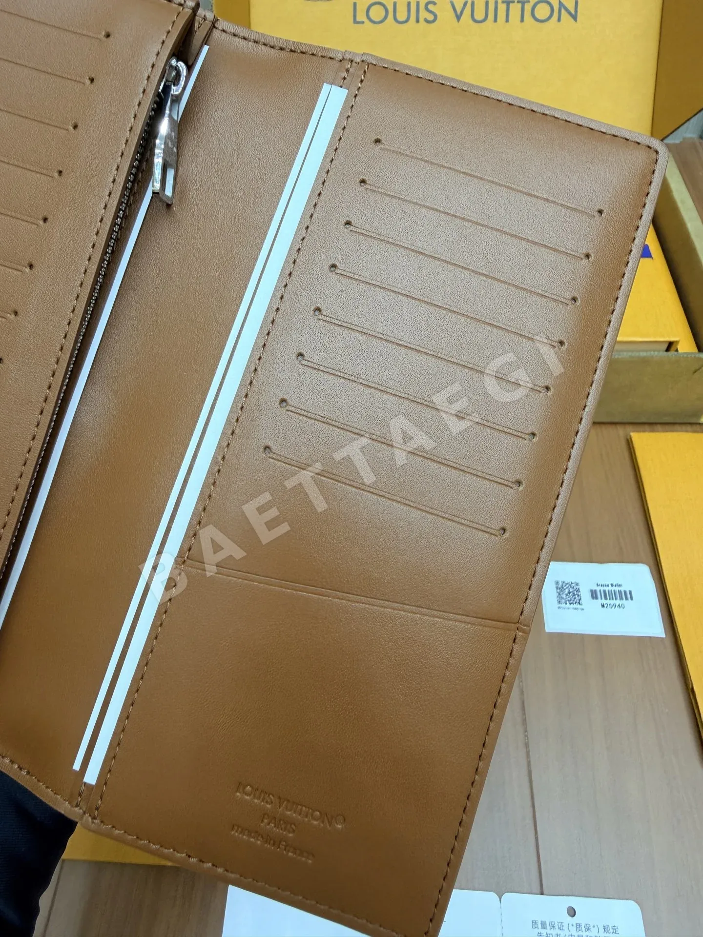 루이비통 올스틸 지갑 상세 이미지 9