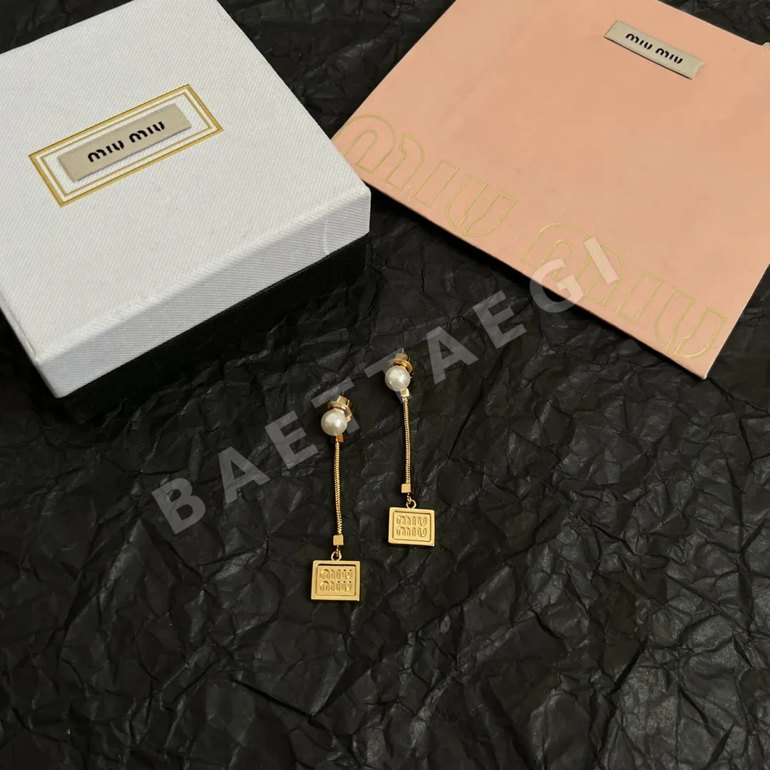 미우미우 귀걸이 61107 Miu Miu Earrings 상세 이미지 4