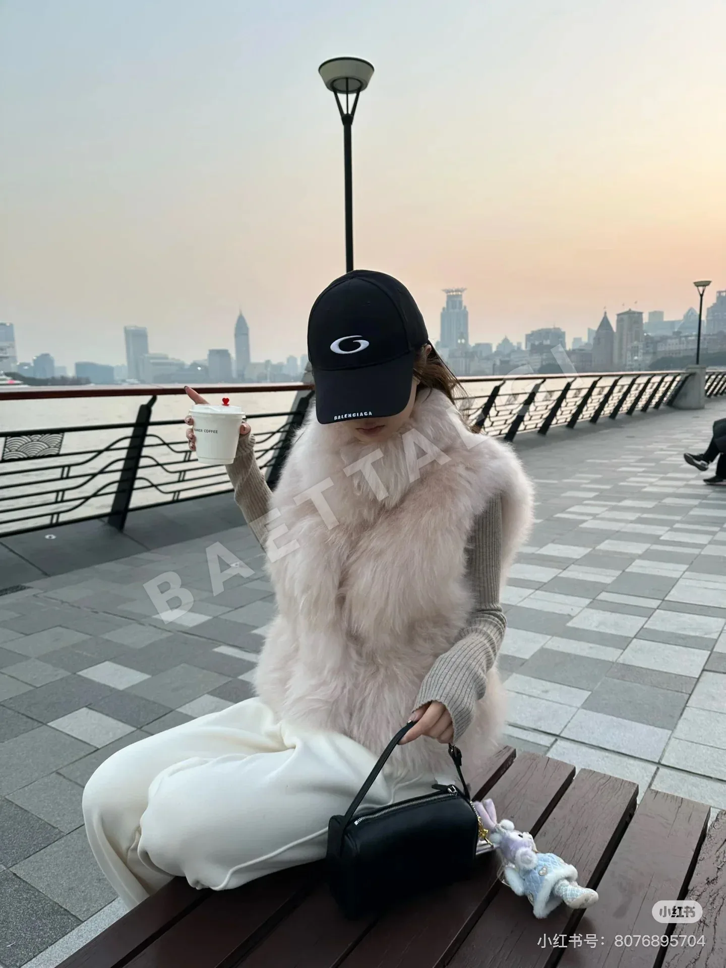 발렌시아가 자수 야구모자 상세 이미지 6