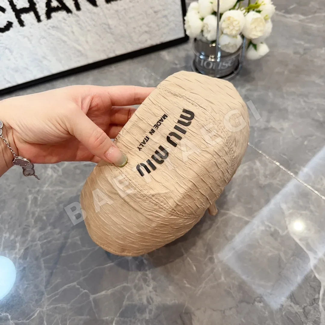 미우미우 모자 81084 Miu Miu Cap 상세 이미지 4